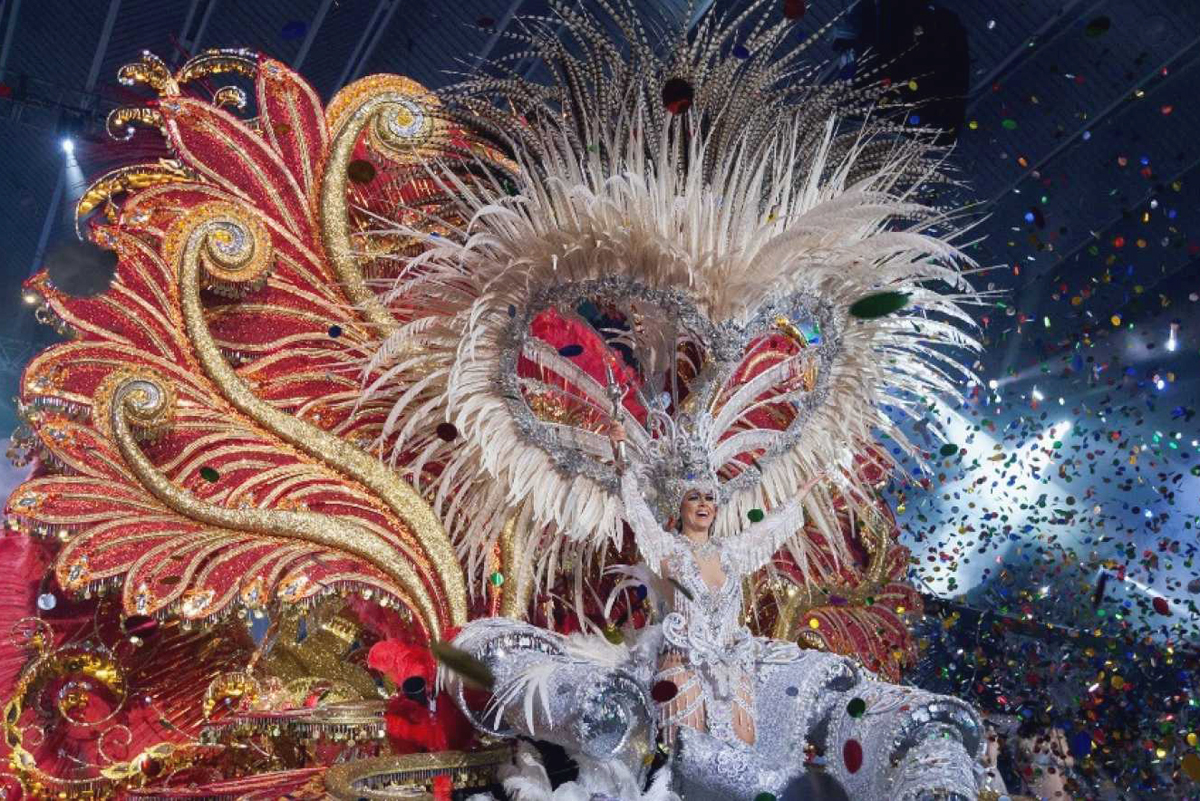 Resultado de imagen de CARNIVAL QUEEN THE CANARY ISLANDS