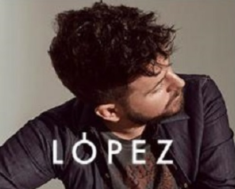 Pablo López (López piano y voz) 